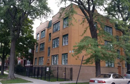 1 Bedroom Humboldt Park Apartment