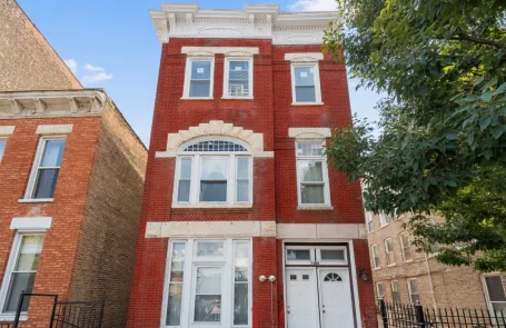 2 Bedroom Noble Square Apartment