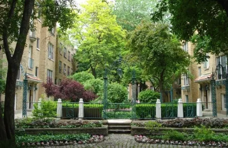 Studio Edgewater Apartment