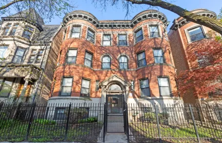 1 Bedroom Kenwood Apartment