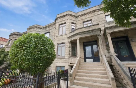 3 Bedroom Humboldt Park Apartment