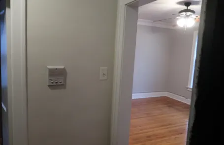 1 Bedroom Irving Park Apartment