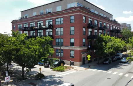 1 Bedroom Bridgeport Apartment