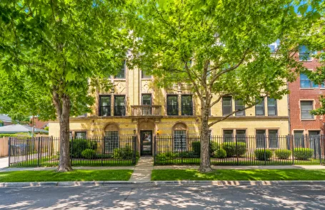 1 Bedroom South Shore Apartment