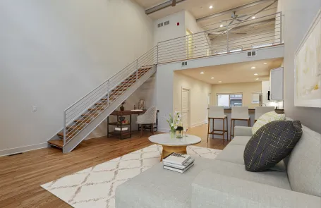 1 Bedroom Evanston Townhome