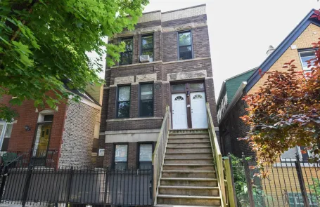 1 Bedroom Bucktown Apartment