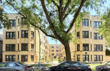 Studio Lakeview Apartment