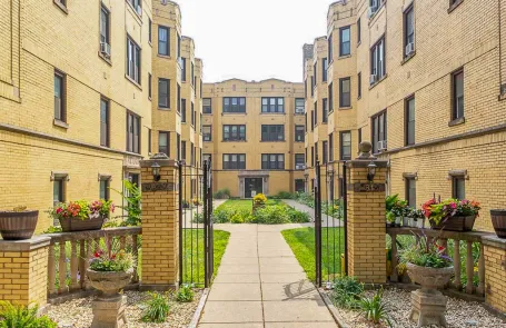 Studio Lakeview Apartment