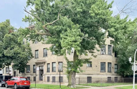 1 Bedroom Wrigleyville Apartment