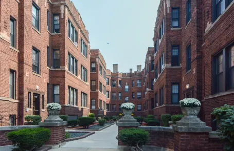 1 Bedroom Ravenswood Apartment