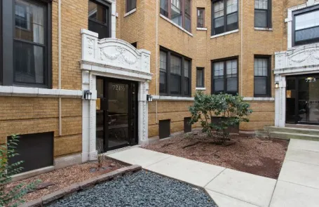 Studio Lakeview Apartment