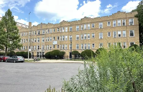1 Bedroom Sheridan Park Apartment