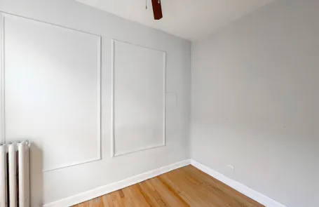1 Bedroom Lakeview Apartment