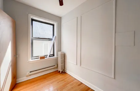 1 Bedroom Lakeview Apartment