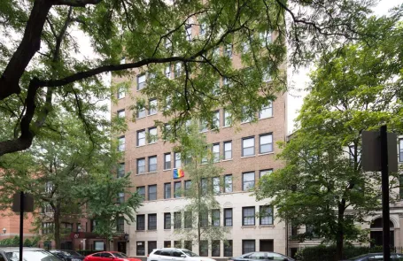 1 Bedroom Uptown Apartment