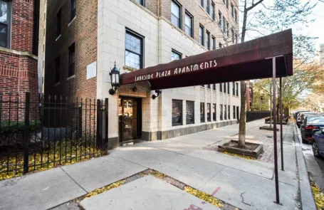 1 Bedroom Uptown Apartment