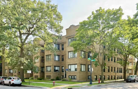 3 Bedroom Evanston Apartment