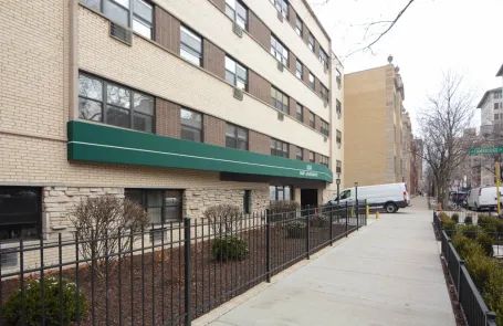 Studio Lakeview Apartment