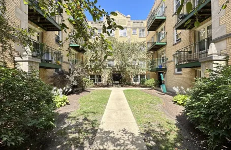 Studio Lakeview Apartment