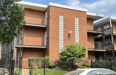 1 Bedroom Sheridan Park Apartment