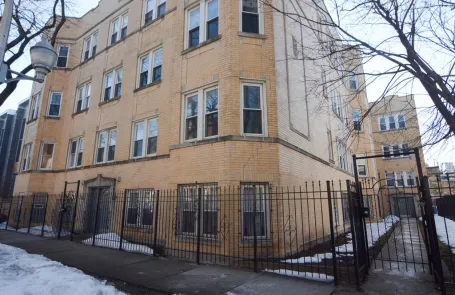 1 Bedroom Wicker Park Apartment
