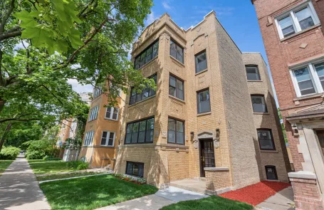 3 Bedroom West Ridge Apartment