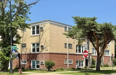 1 Bedroom West Ridge Apartment