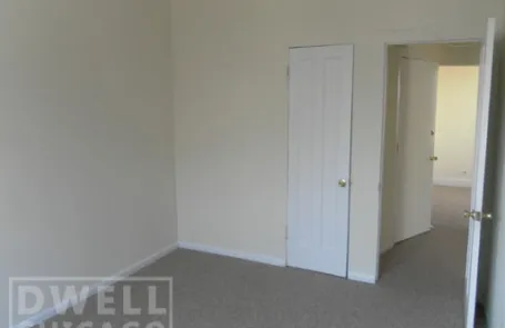 Studio Humboldt Park Apartment