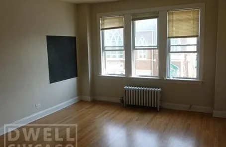 1 Bedroom Logan Square Apartment