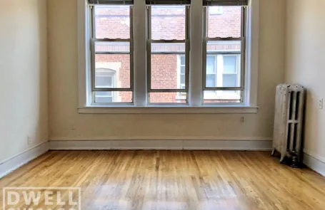 1 Bedroom Rogers Park Apartment