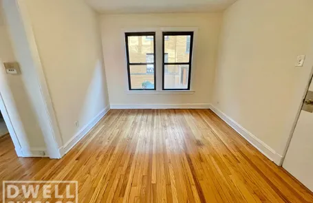 1 Bedroom Logan Square Apartment