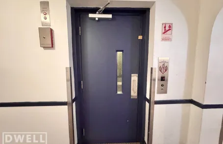 Studio Lincoln Park Apartment