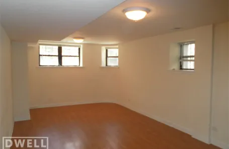 3 Bedroom Bucktown Apartment