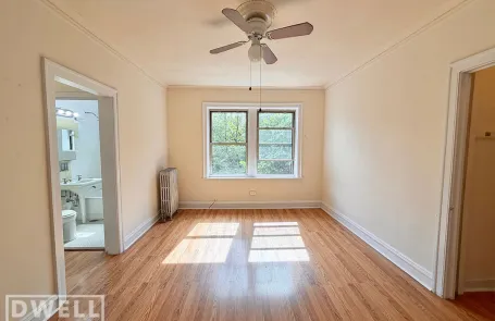 1 Bedroom Logan Square Apartment