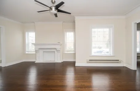 3 Bedroom Evanston Apartment