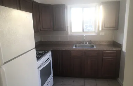 1 Bedroom West Ridge Apartment