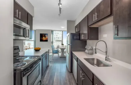 Studio Near West Side Apartment