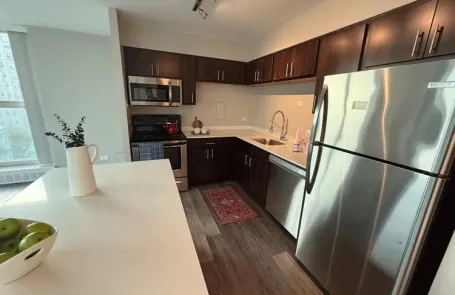 1 Bedroom Edgewater Apartment