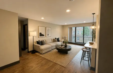 Studio Lincoln Park Apartment