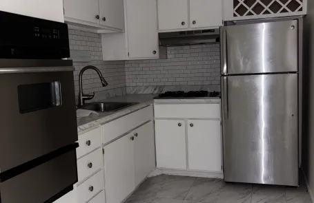 1 Bedroom Morton Grove Apartment