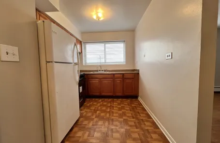 1 Bedroom West Ridge Apartment