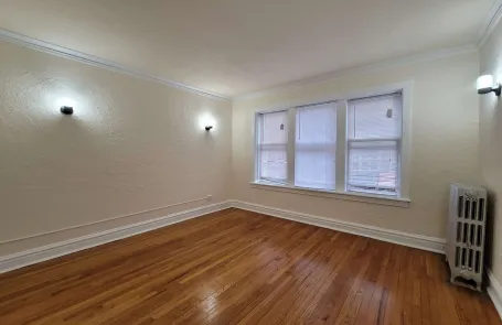 1 Bedroom Hermosa Apartment