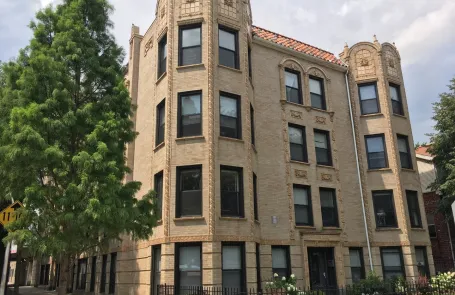 1 Bedroom Edgewater Apartment