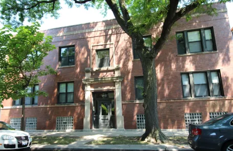2 Bedroom Lincoln Square Apartment