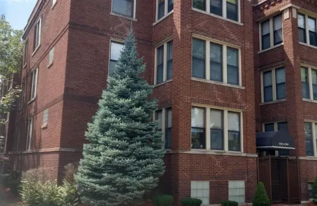 2 Bedroom Portage Park Apartment