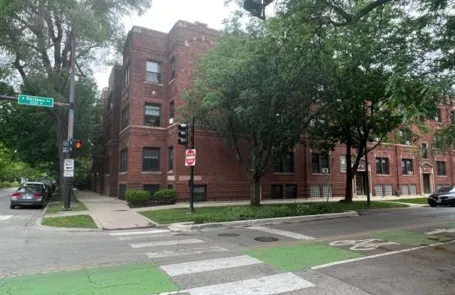 1 Bedroom Graceland West Apartment
