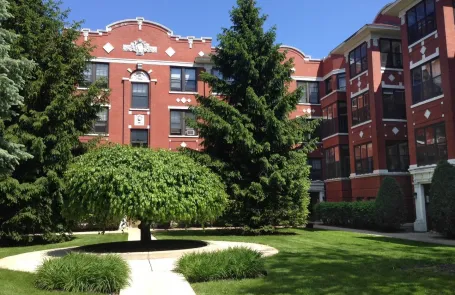 1 Bedroom Ravenswood Apartment