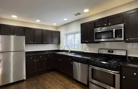 2 Bedroom West Ridge Apartment