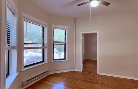 1 Bedroom Wrigleyville Apartment