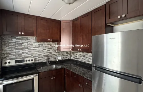 1 Bedroom Rogers Park Apartment